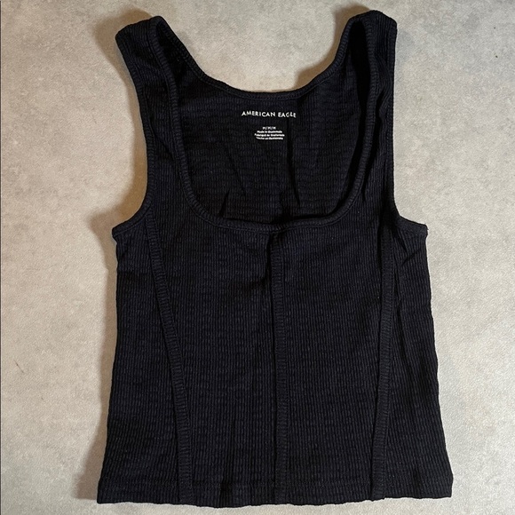 American Eagle Outfitters Dark Ribbed Cropped Tank Top. Medium - Picture 9 of 10